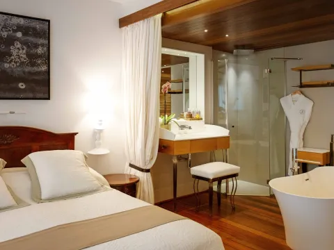 Blue Margouillat Seaview Hotel-RELAIS & CHATEAUX