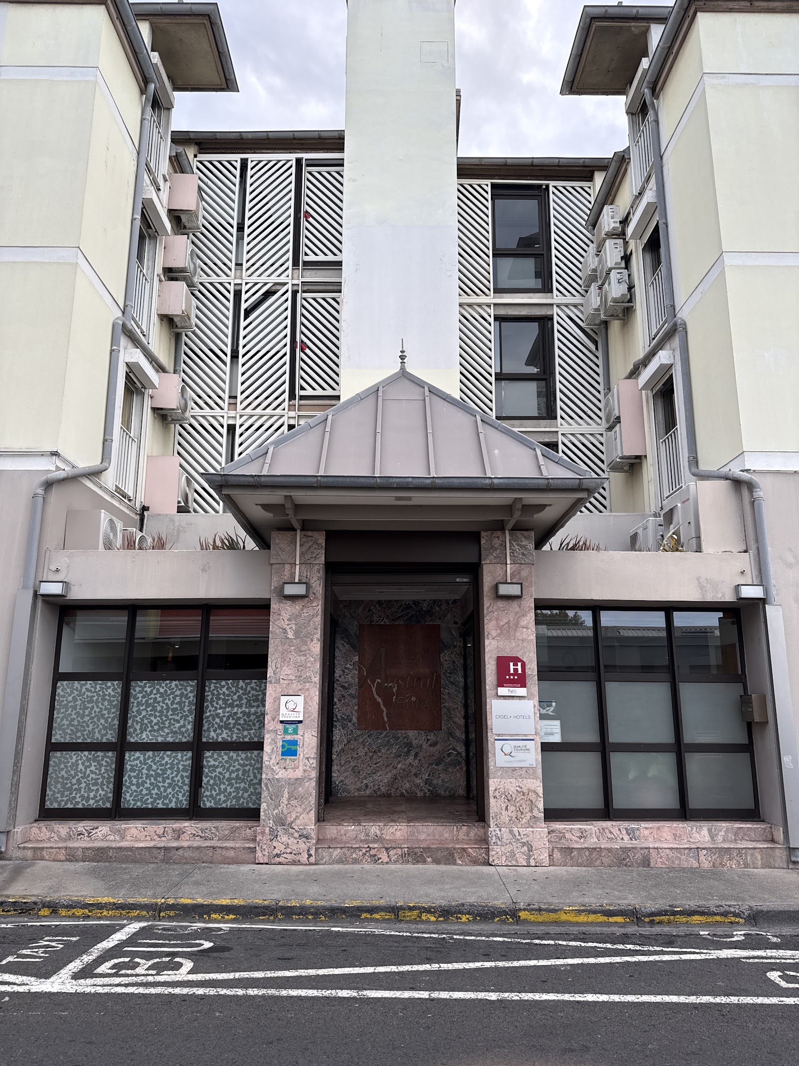 Hotel Austral