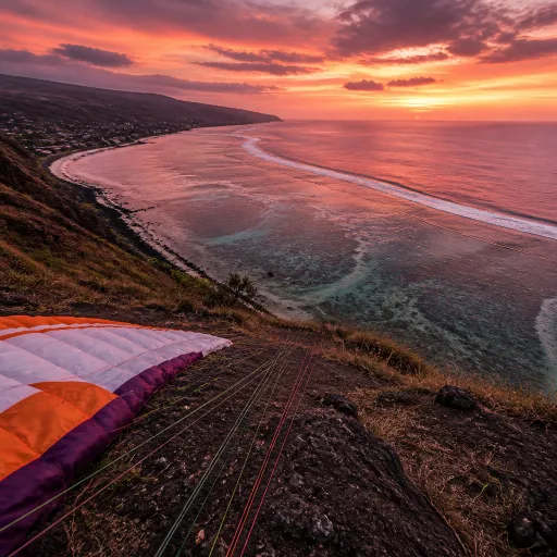 Parapente à Saint-Leu : ce que le vol au-dessus du lagon offre et ce qu'il coûte vraiment